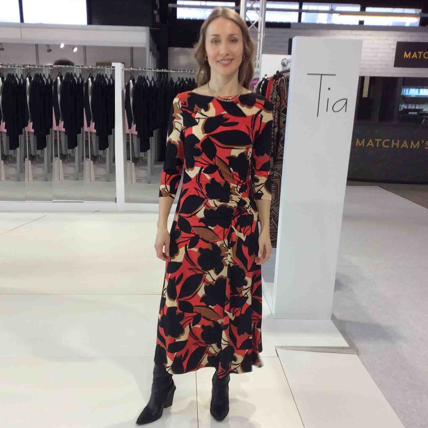 TIA Abstract Print Dress in Multi - 78871-7840 1 242 78871 07840 40