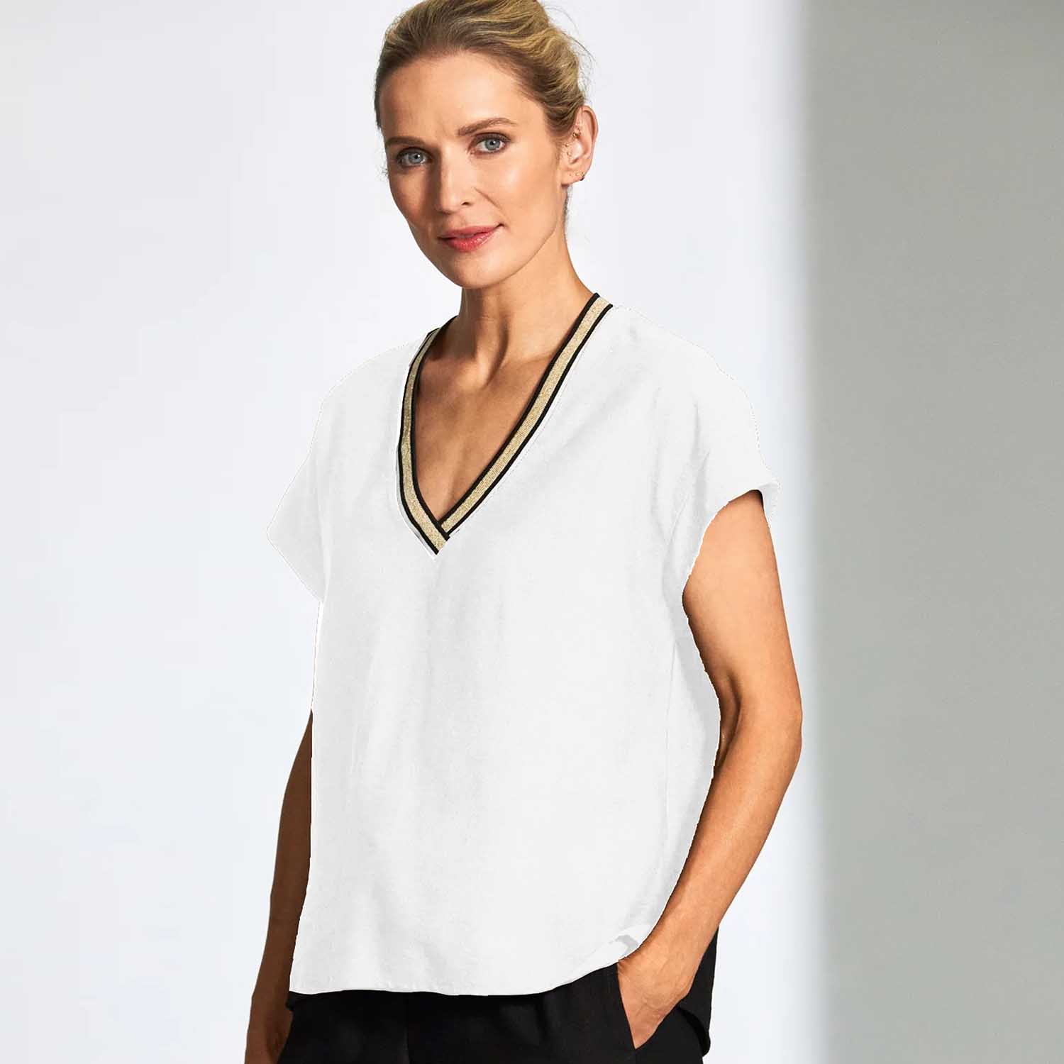PERUZZI Cream V Neck Sucker Top - S25407 1 S25407cream