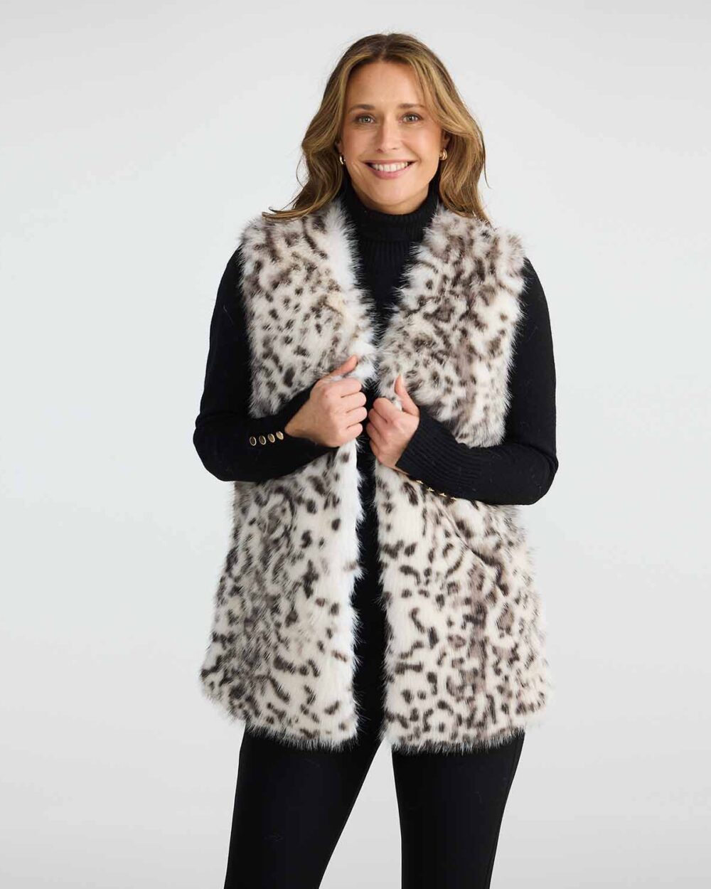 BT25002 1 Aspen Fur Vest Grey Leopard 1