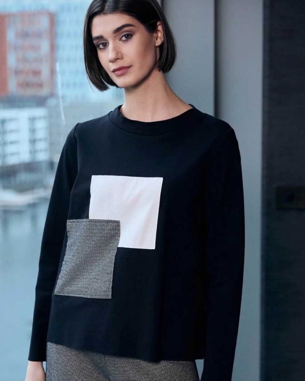 W25517 518 3