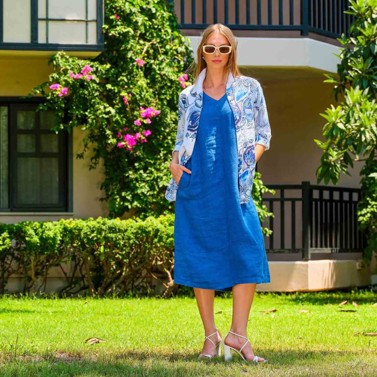 DOLCEZZA 26652 SHIRT-WHITE & BLUE 4 Relaxed Linen 26652 26223 Dolcezza SP26 2