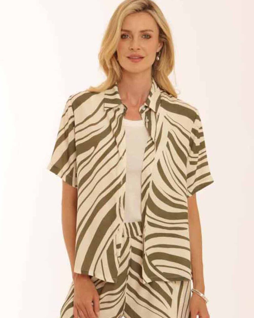 contour shirt