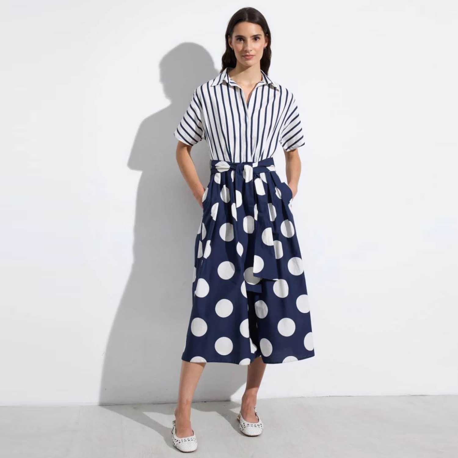 Daroca3a Daroca3a 004966-NAVY/WHITE