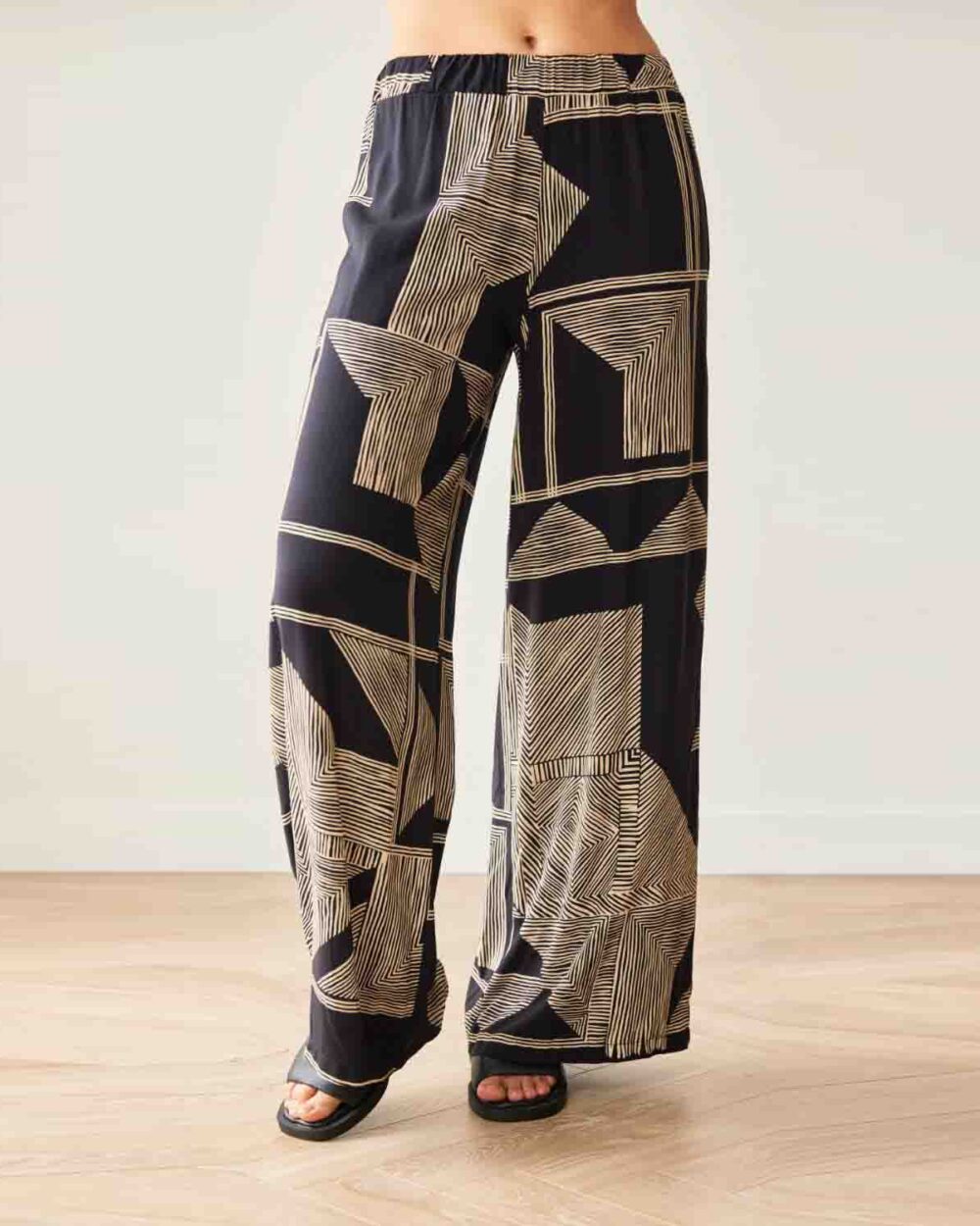 PERUZZI SS26519 GEO PRINT TROUSERS-BLACK/TAUPE