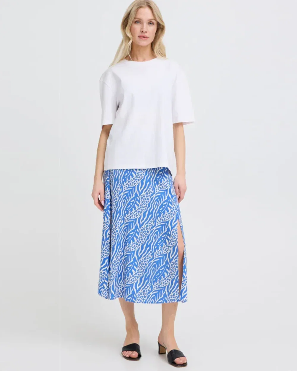 B YOUNG 20818759 MIDI SKIRT-BLUE