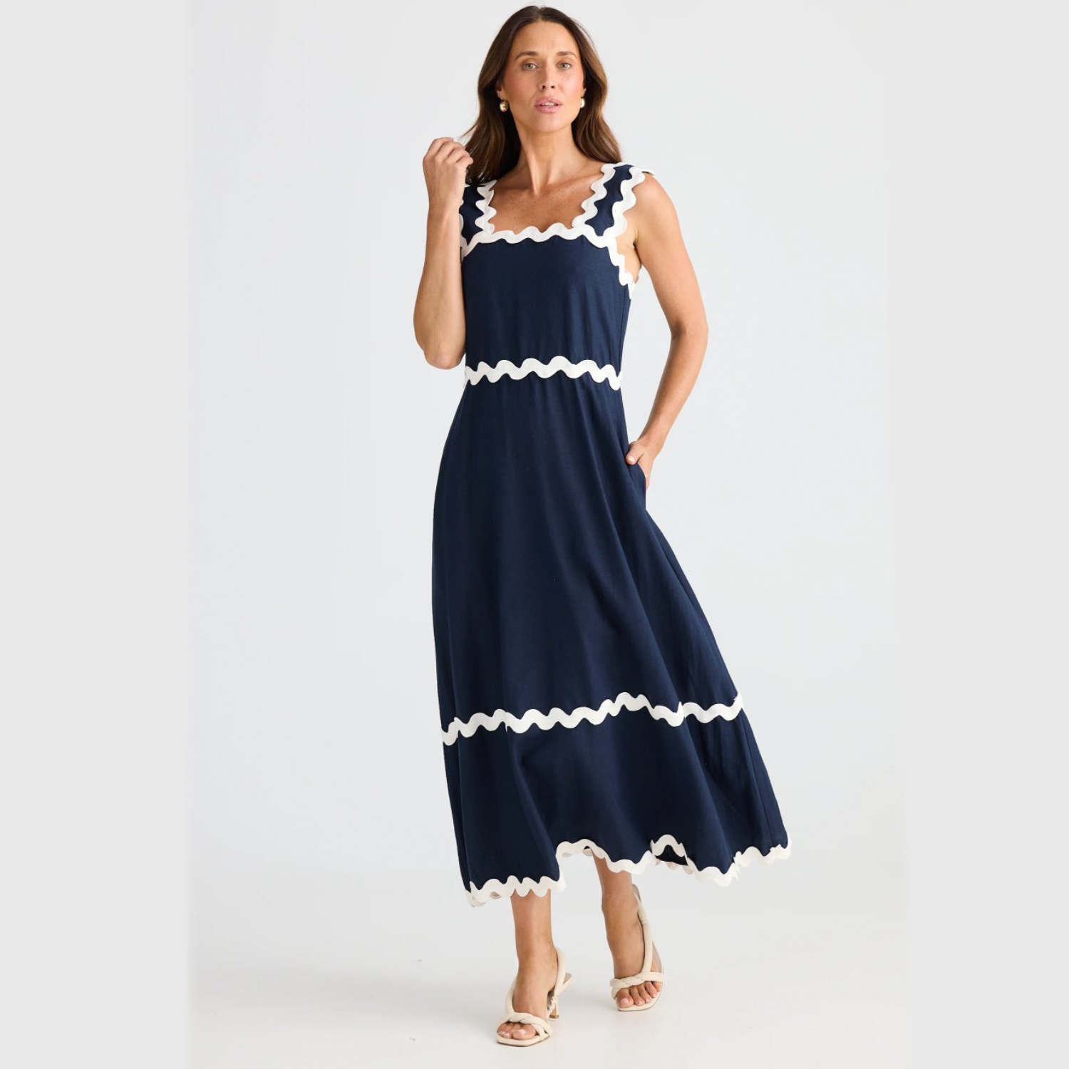 BRAVE&TRUE BT25424 MIDI DRESS-NAVY 5 BRAVE&TRUE BT25424 MIDI DRESS-NAVY - Image 5