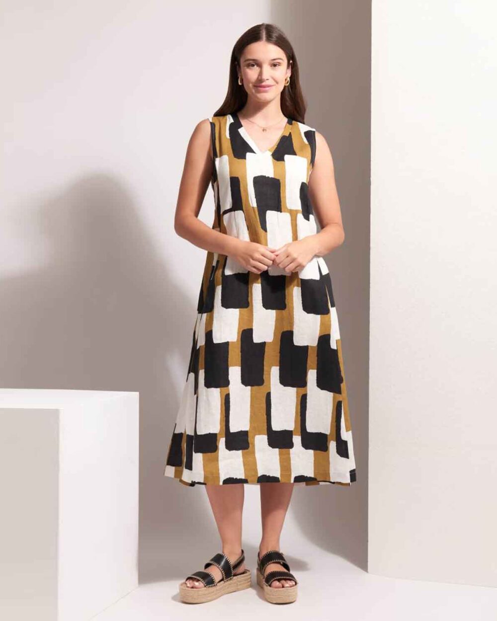 FOIL FO8229 GENEROSITY DRESS-ART BOX